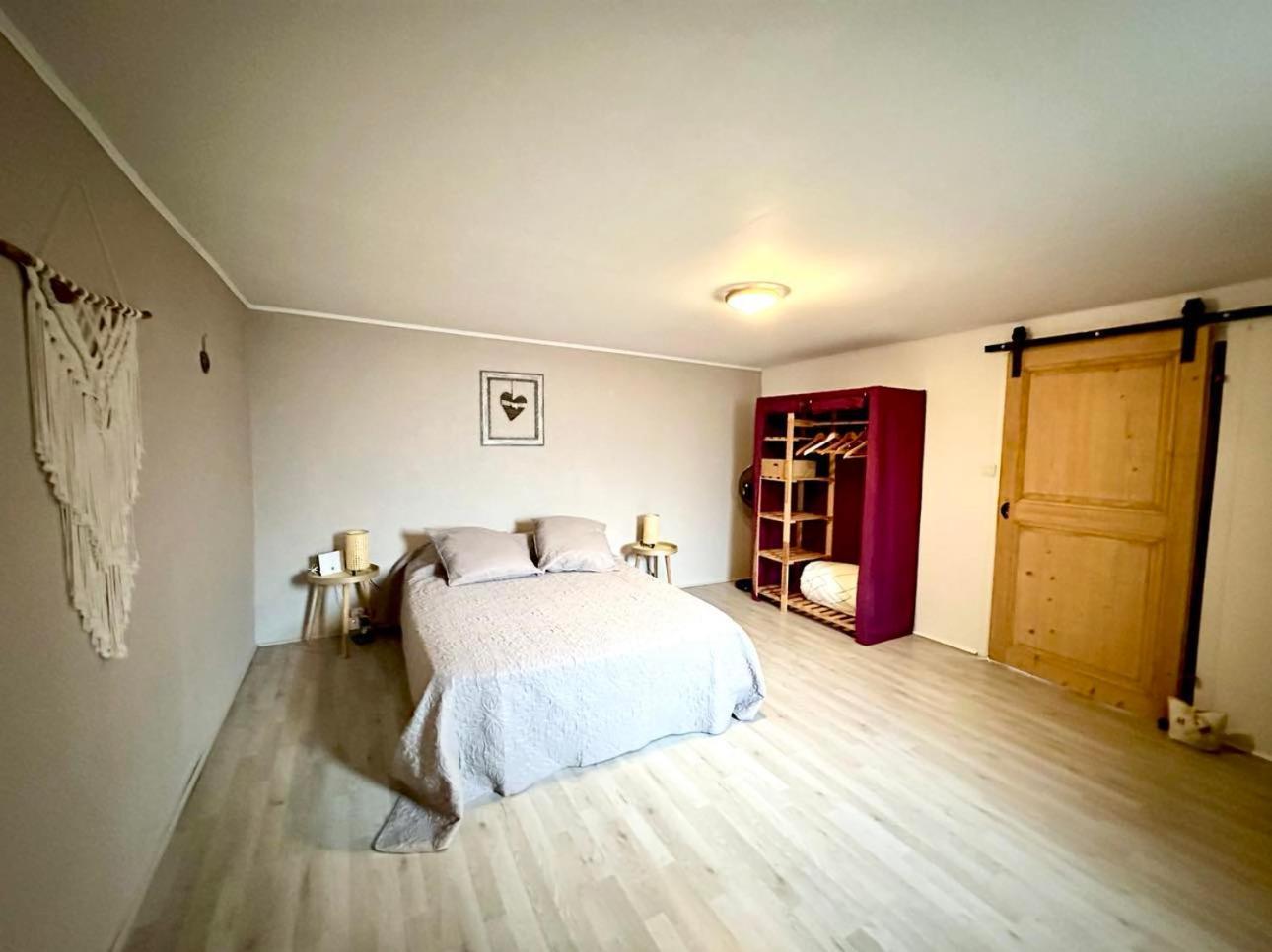 Gite Au Giessen - 1Er Etage Biesheim Esterno foto